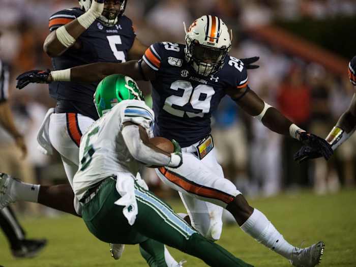 Auburn edge rusher Derick Hall